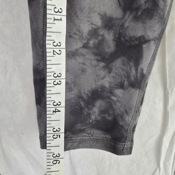 ATHLETA Gray Black Camo Sz Medium Tie-Dye High-Rise Leggings Yoga - Picture 6 of 9